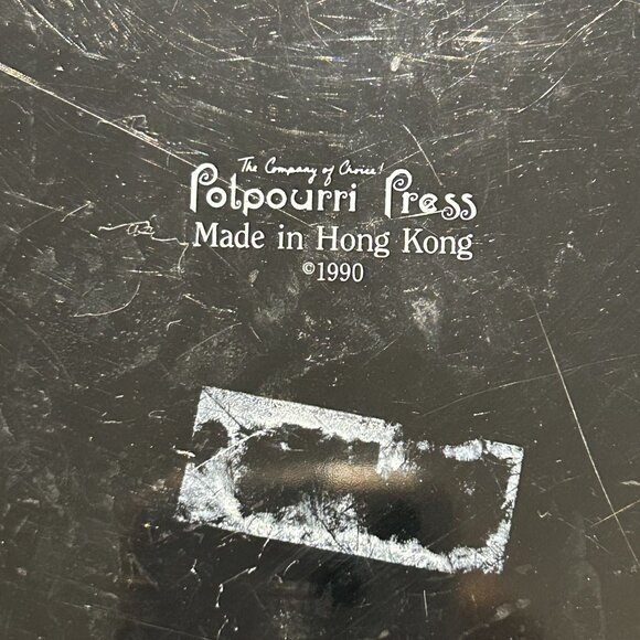 Vintage Potpourri Press Floral 13" Metal Serving Tray Floral Made Hong Kong 1990 - Picture 5 of 9